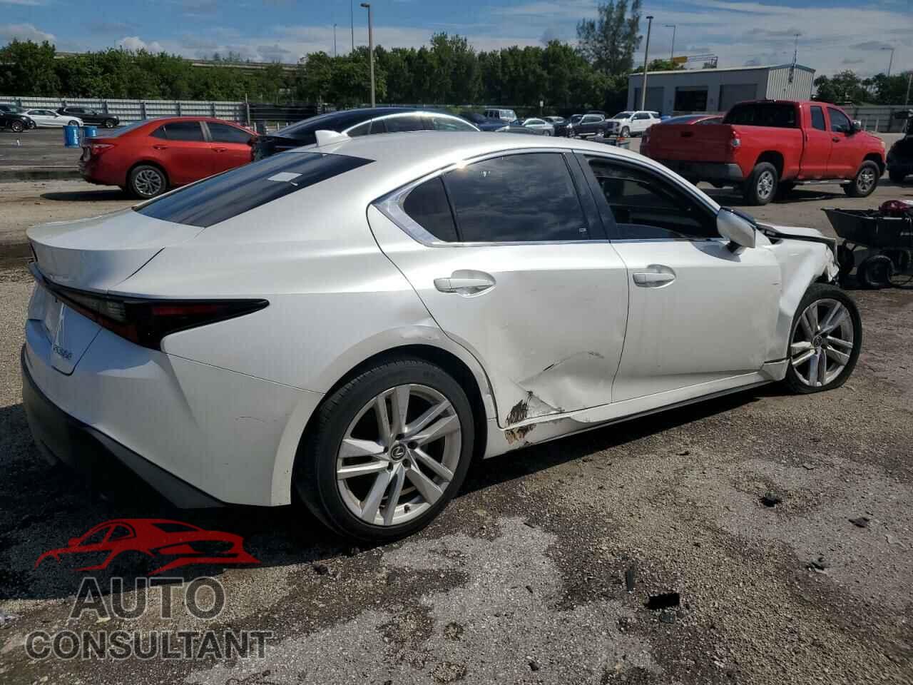 LEXUS IS 2021 - JTHAA1D21M5113885