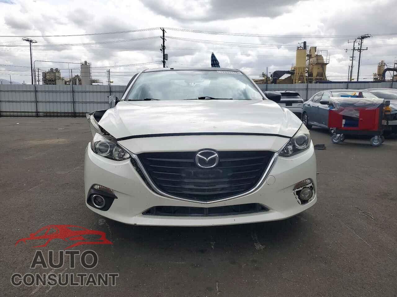 MAZDA 3 2015 - JM1BM1V35F1245756