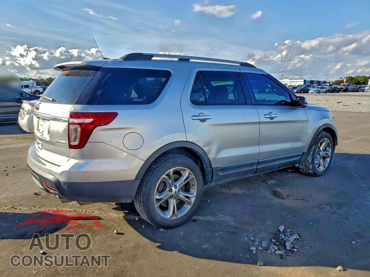 FORD EXPLORER 2015 - 1FM5K7F86FGA14874