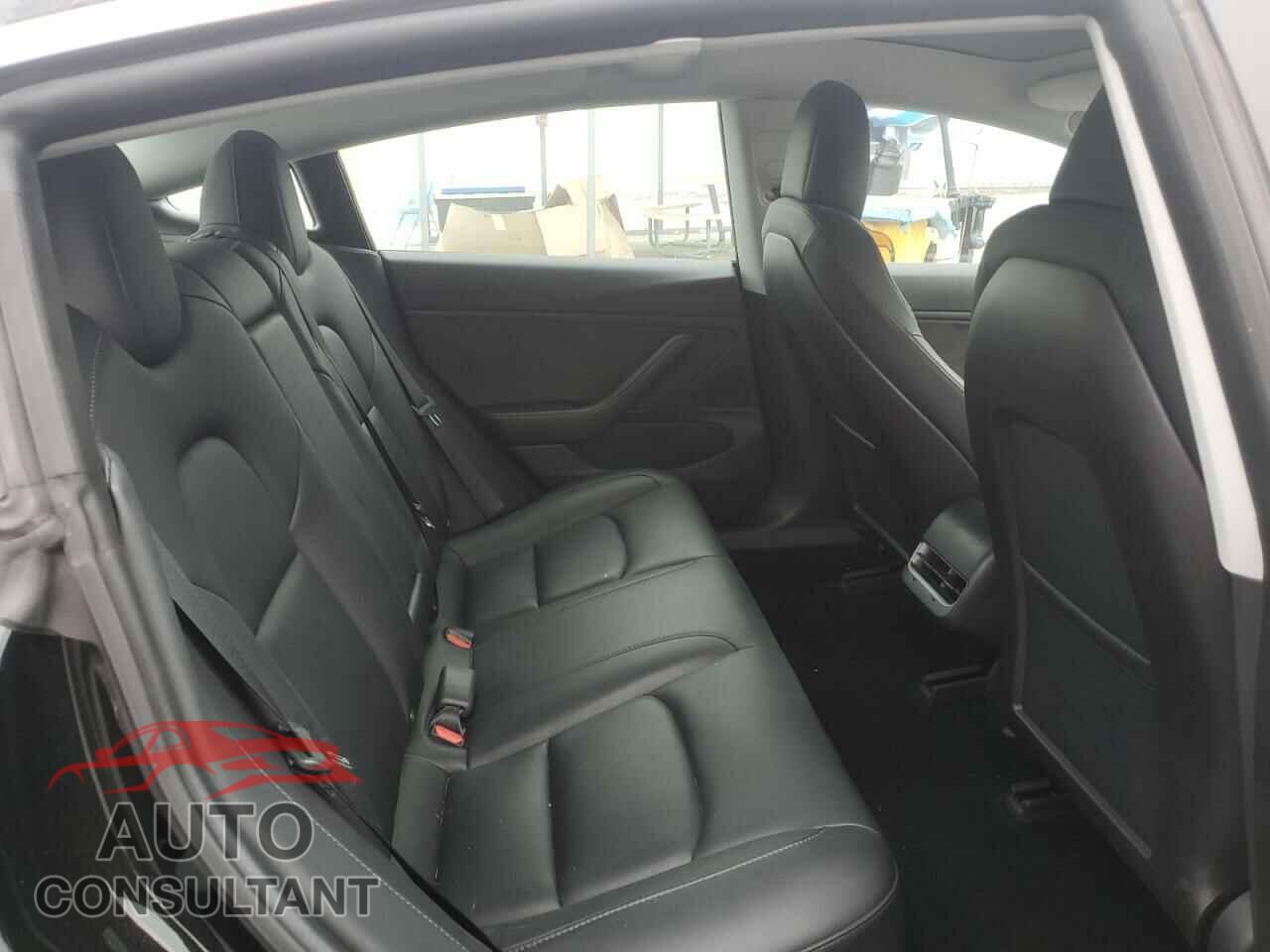 TESLA MODEL 3 2019 - 5YJ3E1EA6KF190770