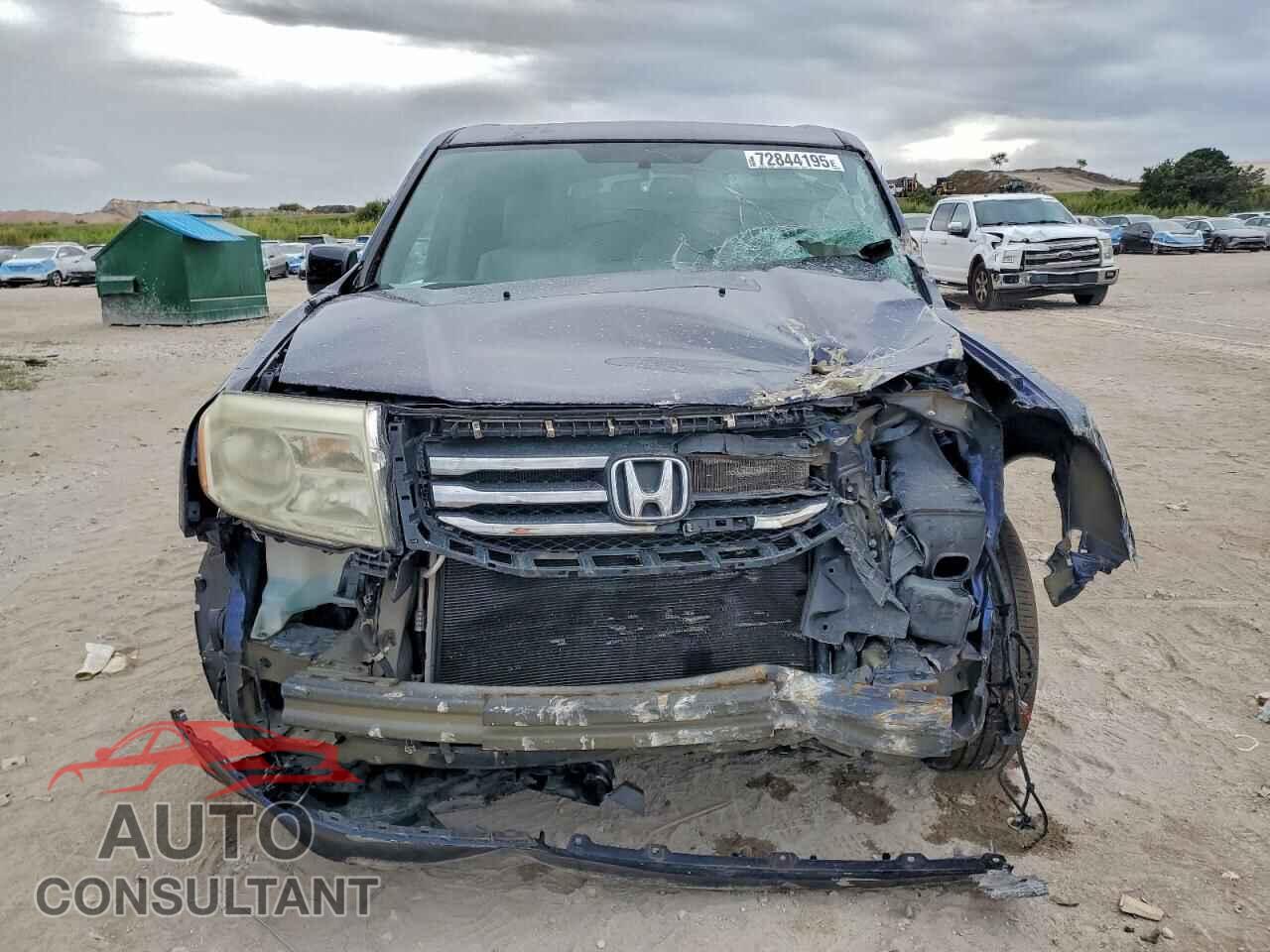HONDA PILOT 2013 - 5FNYF3H68DB034285