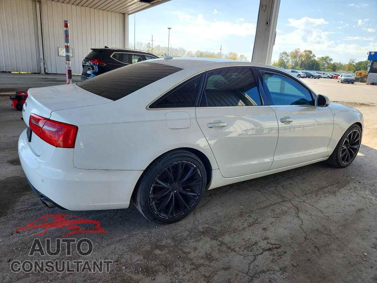 AUDI A6 2013 - WAUDFAFC6DN128692