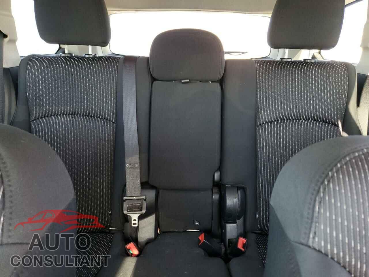 DODGE JOURNEY 2012 - 3C4PDCBG7CT190904