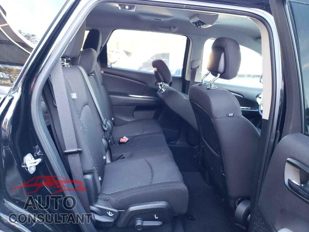 DODGE JOURNEY 2019 - 3C4PDCBB7KT719528