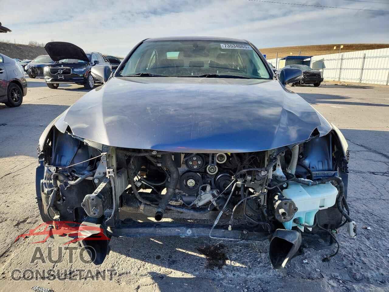 LEXUS IS 2012 - JTHCF5C29C5054876