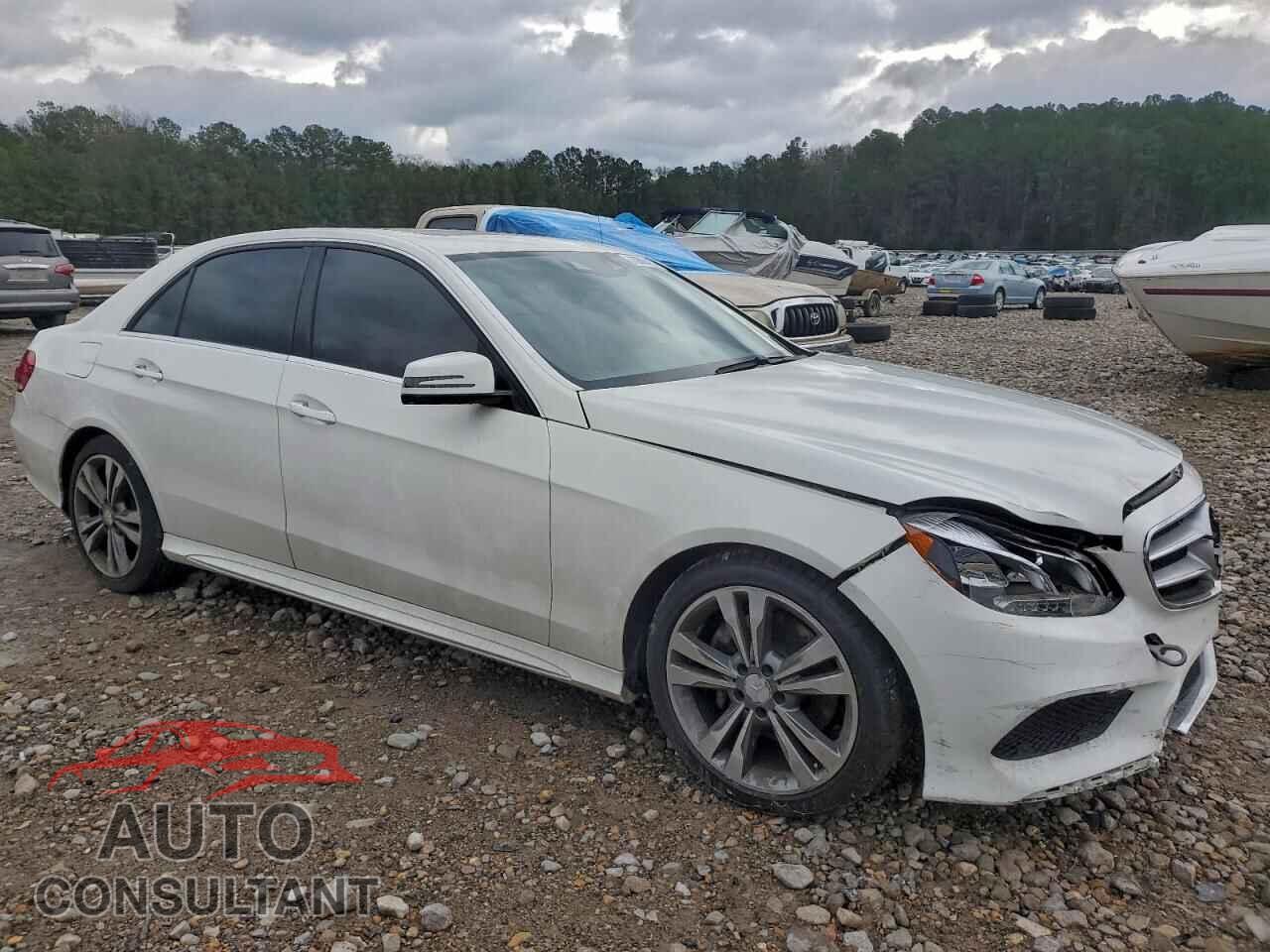 MERCEDES-BENZ E-CLASS 2016 - WDDHF5KB1GB238375