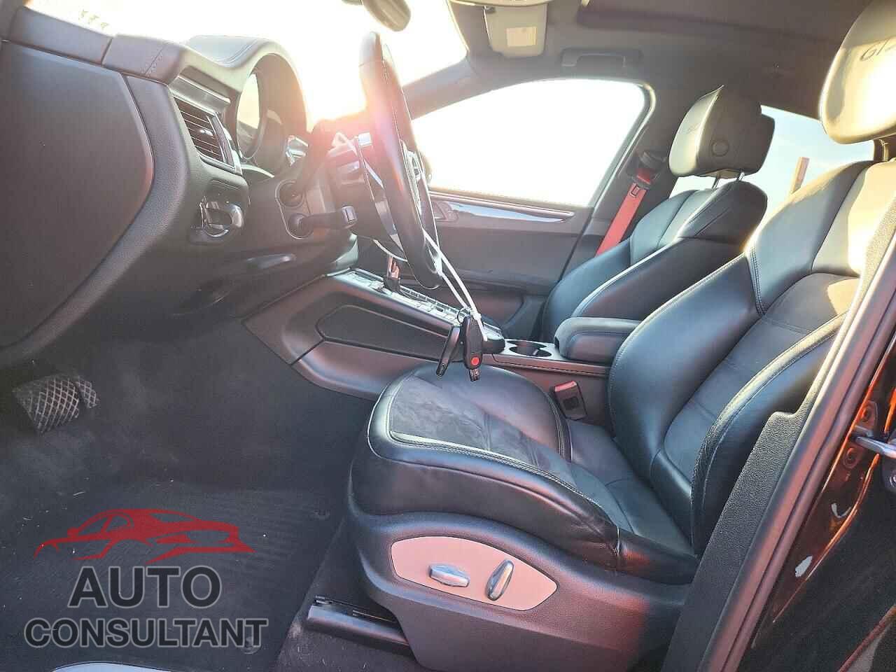 PORSCHE MACAN 2017 - WP1AG2A51HLB50939
