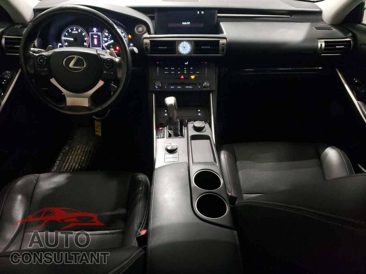 LEXUS IS 2016 - JTHCM1D23G5011282