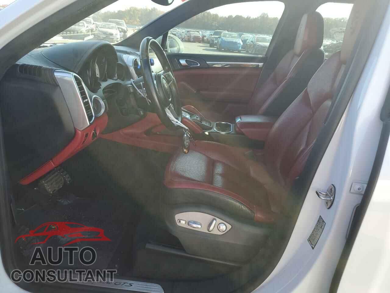 PORSCHE CAYENNE 2017 - WP1AD2A26HLA80384