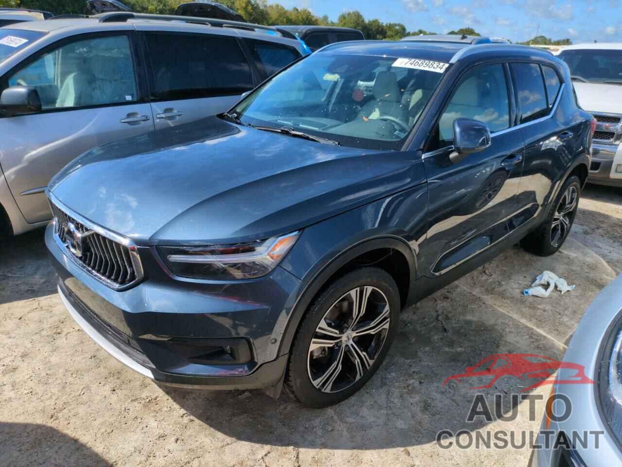 VOLVO XC40 2022 - YV4AC2HL4N2745980