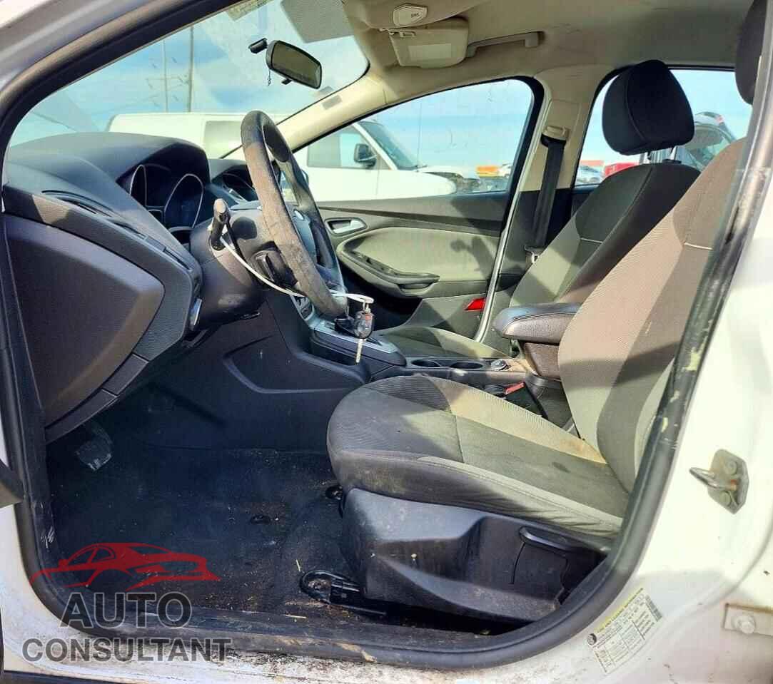 FORD FOCUS 2013 - 1FADP3K29DL341596