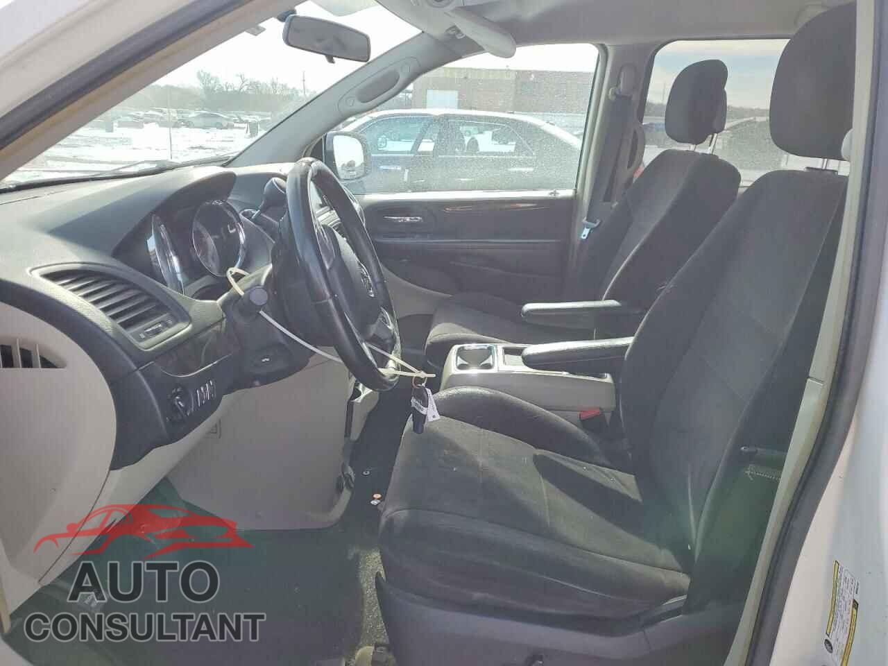 DODGE CARAVAN 2011 - 2D4RN5DG8BR662143