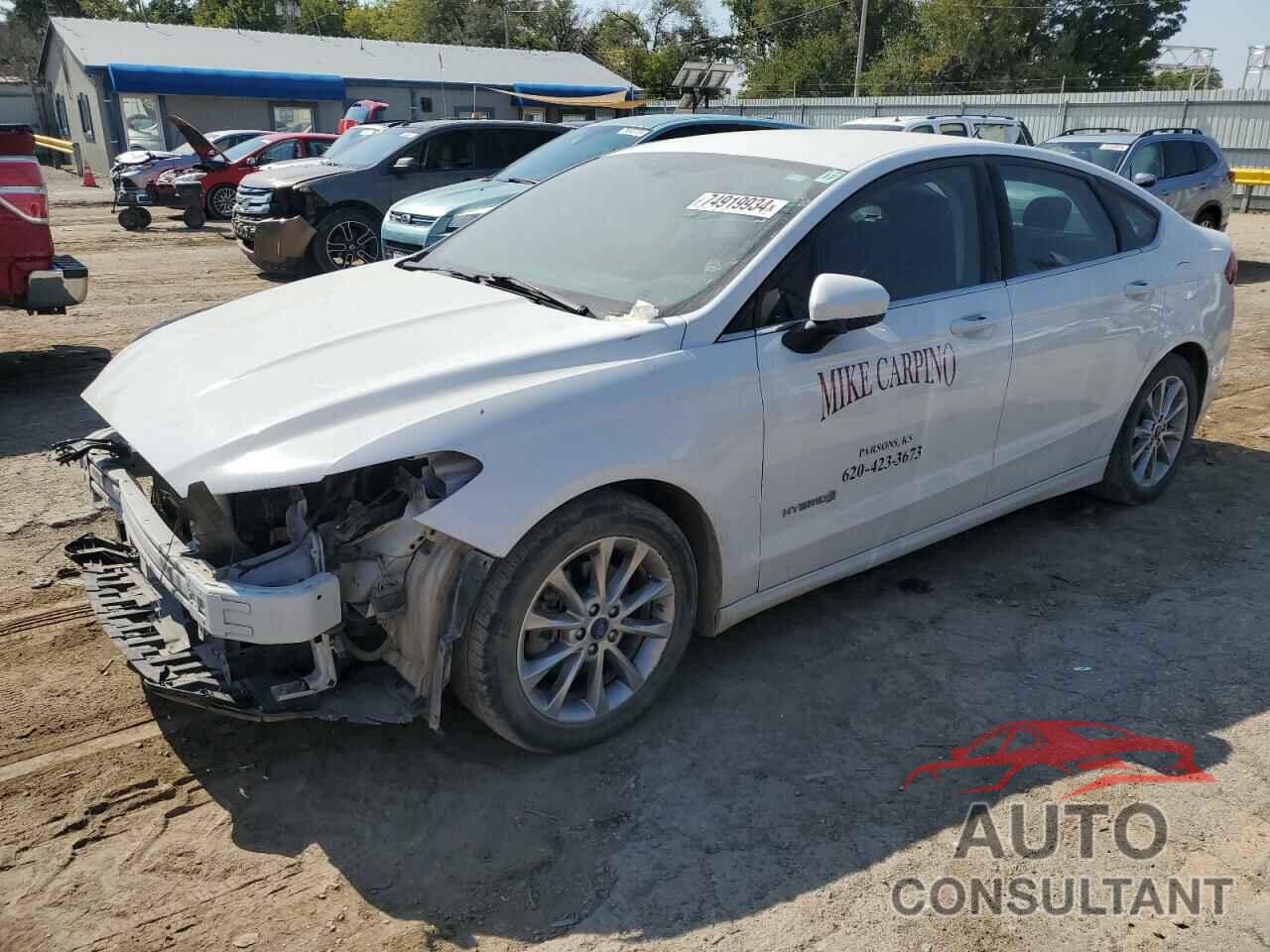 FORD FUSION 2017 - 3FA6P0LU4HR355050