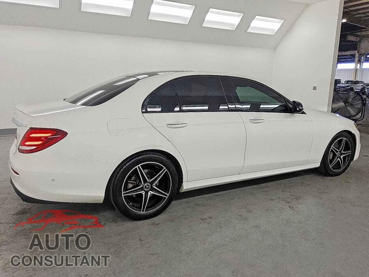 MERCEDES-BENZ E-CLASS 2018 - WDDZF4JB3JA296694