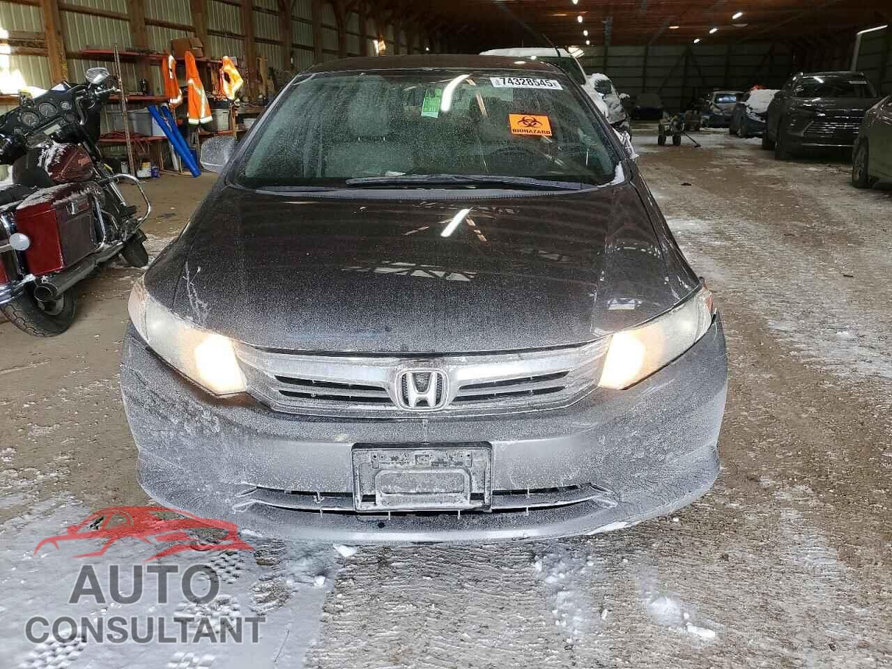 HONDA CIVIC 2012 - 2HGFB2F45CH034768