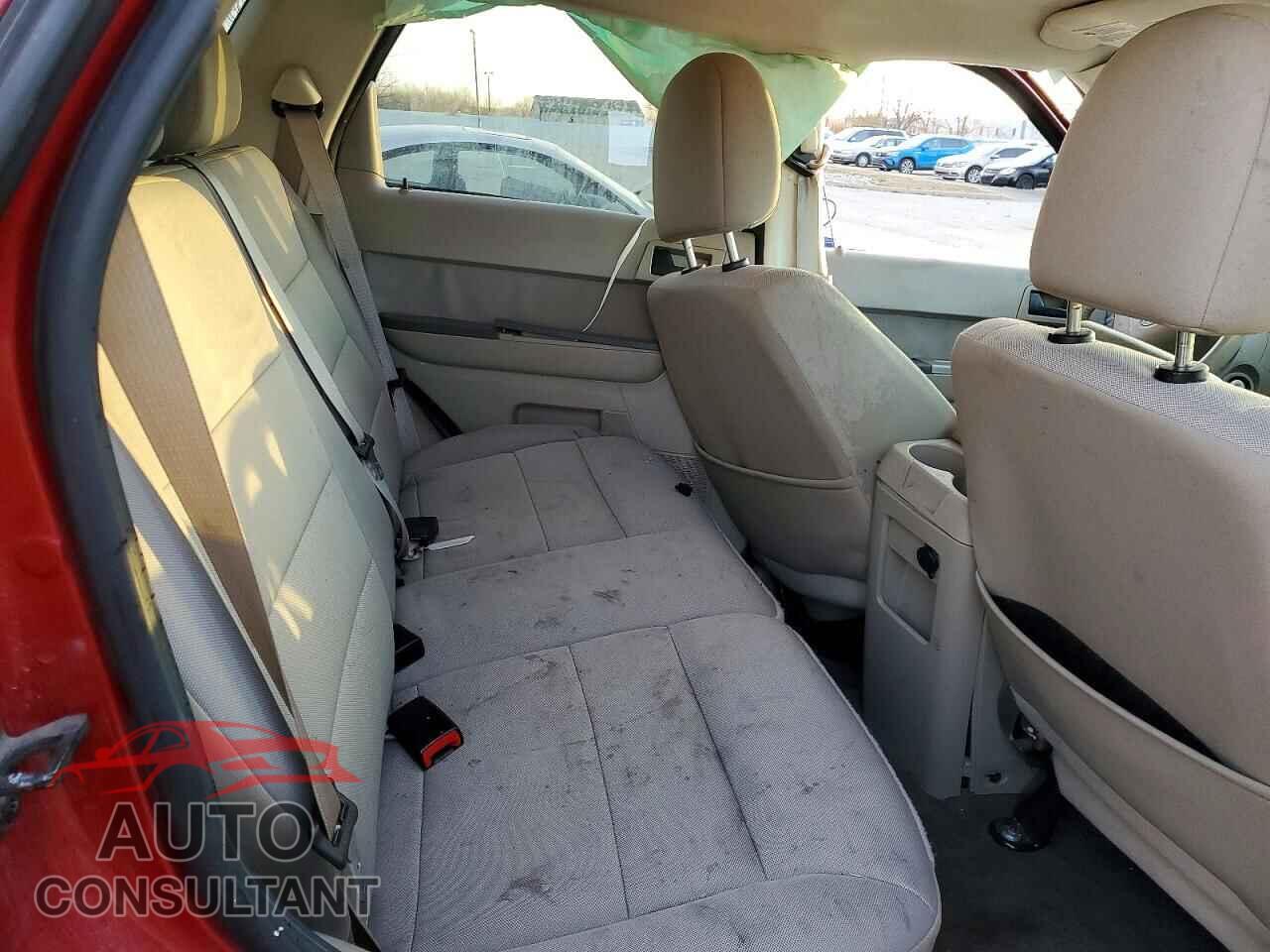 FORD ESCAPE 2011 - 1FMCU0D74BKC03775