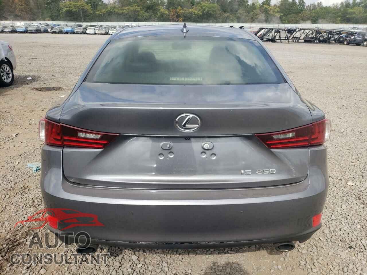 LEXUS IS 2014 - JTHBF1D26E5033358