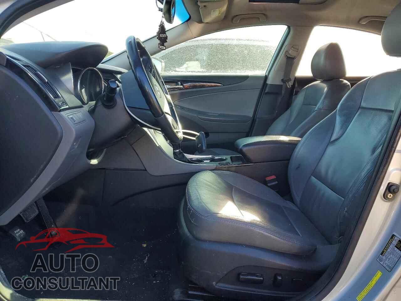 HYUNDAI SONATA 2011 - 5NPEC4AC9BH098965