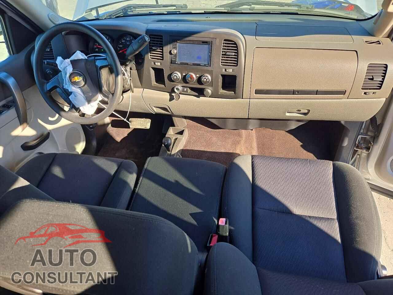 CHEVROLET SILVERADO 2013 - 1GCRKPEA8DZ186772