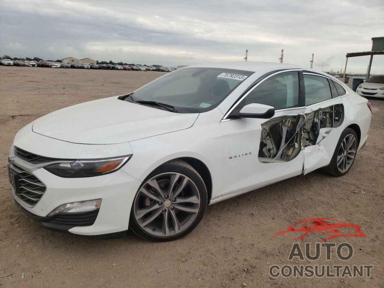 CHEVROLET MALIBU 2022 - 1G1ZD5ST2NF111372