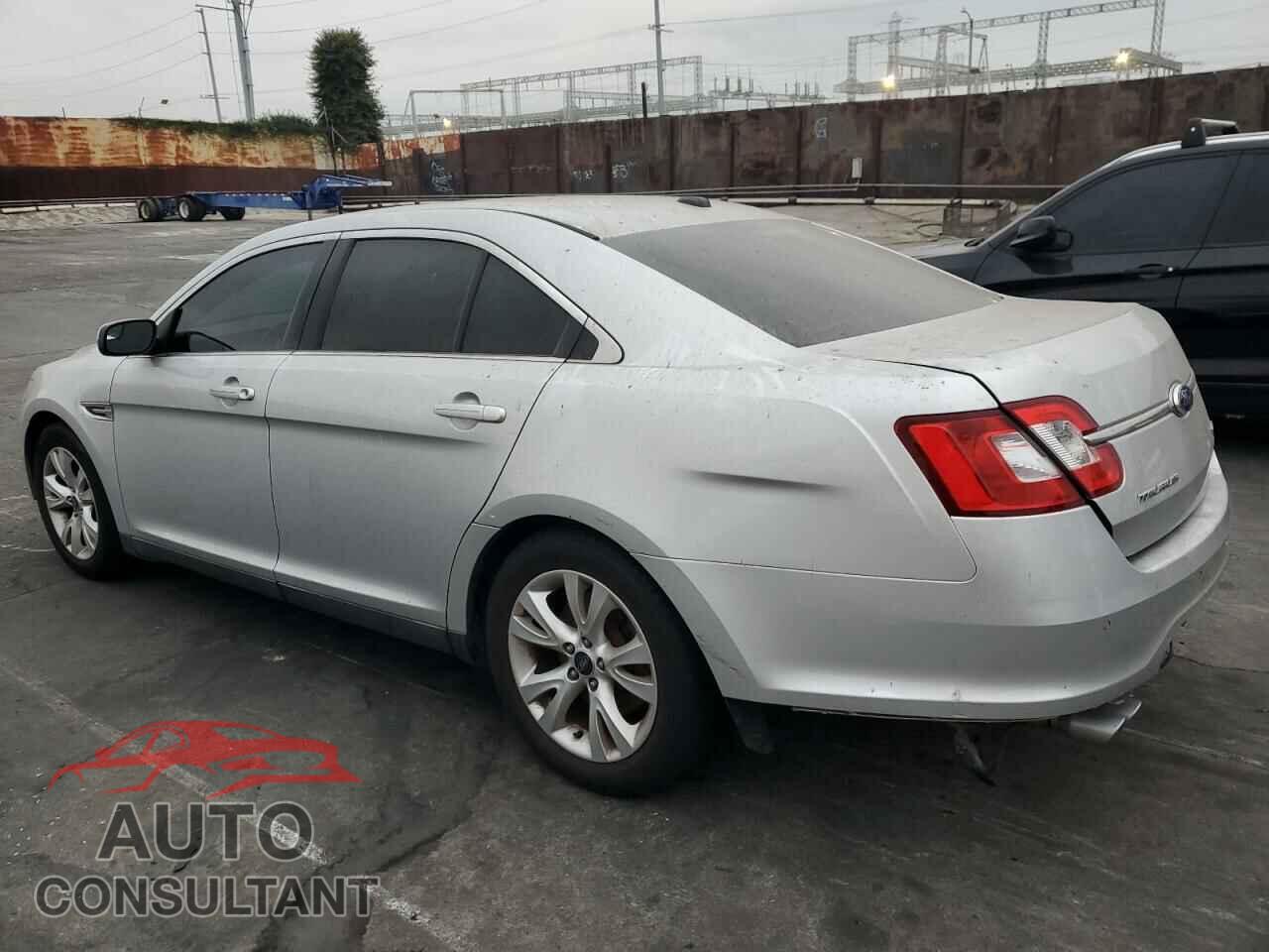 FORD TAURUS 2012 - 1FAHP2EW8CG112764
