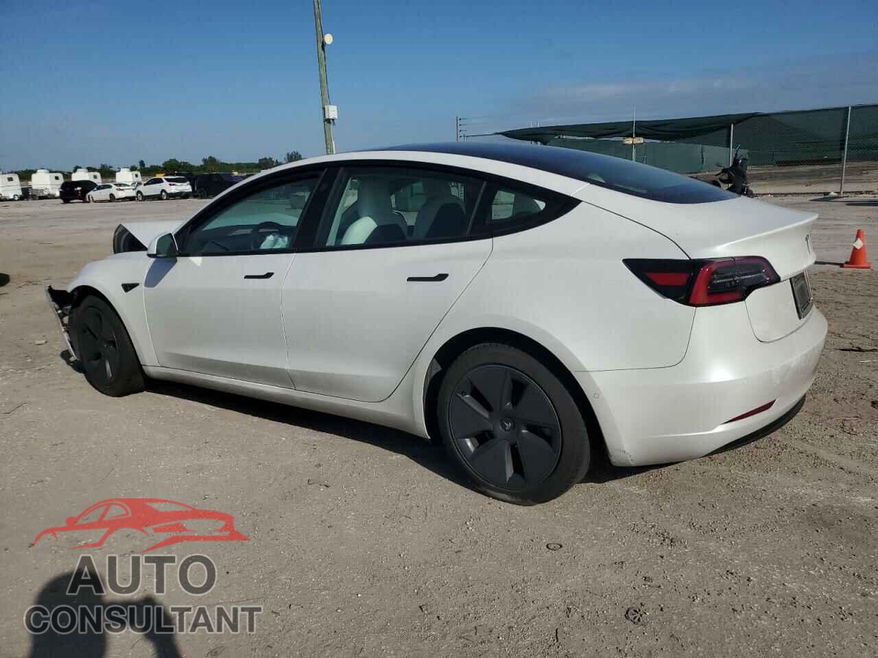 TESLA MODEL 3 2021 - 5YJ3E1EA4MF089259