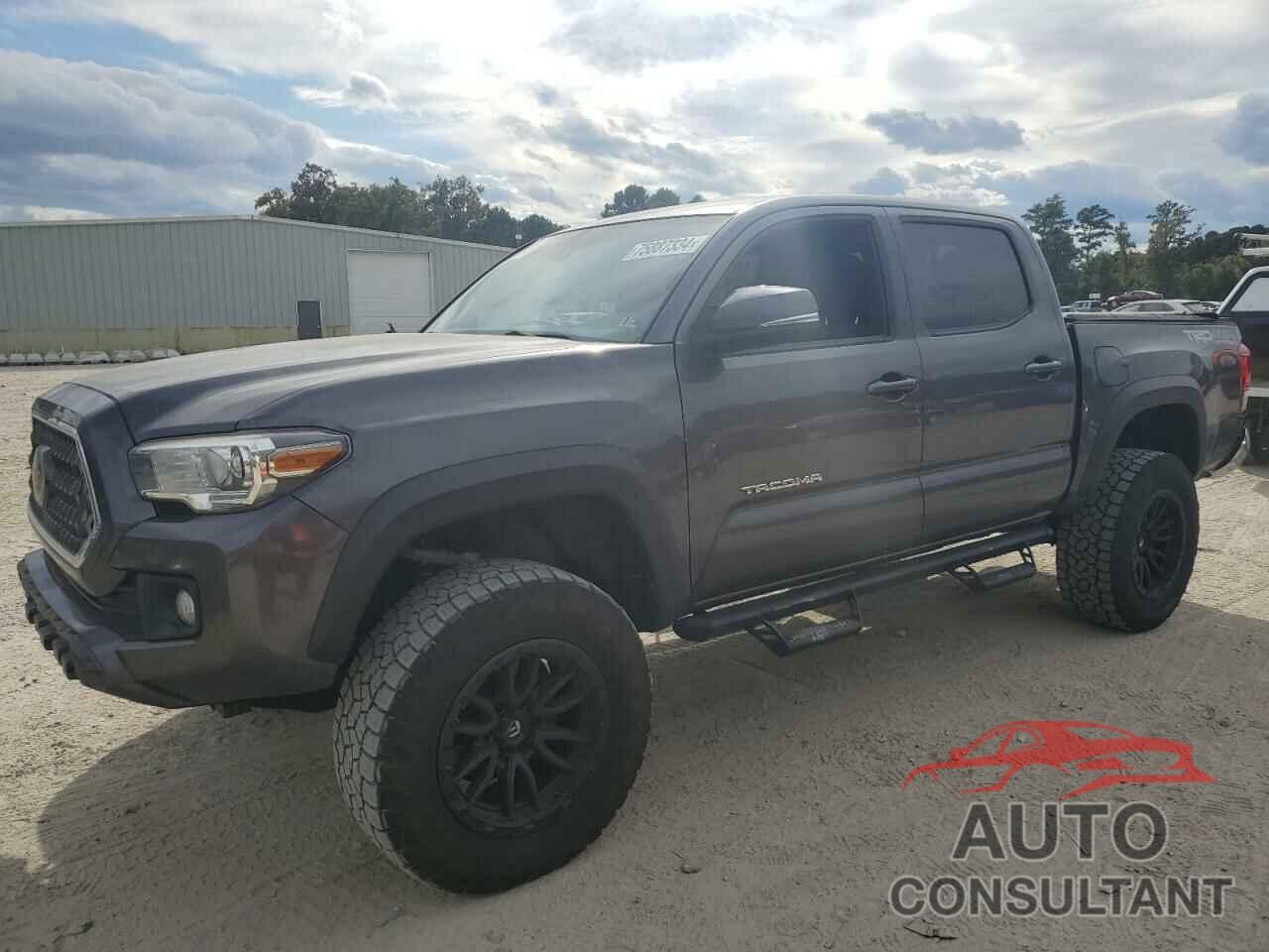 TOYOTA TACOMA 2018 - 5TFCZ5AN3JX161767