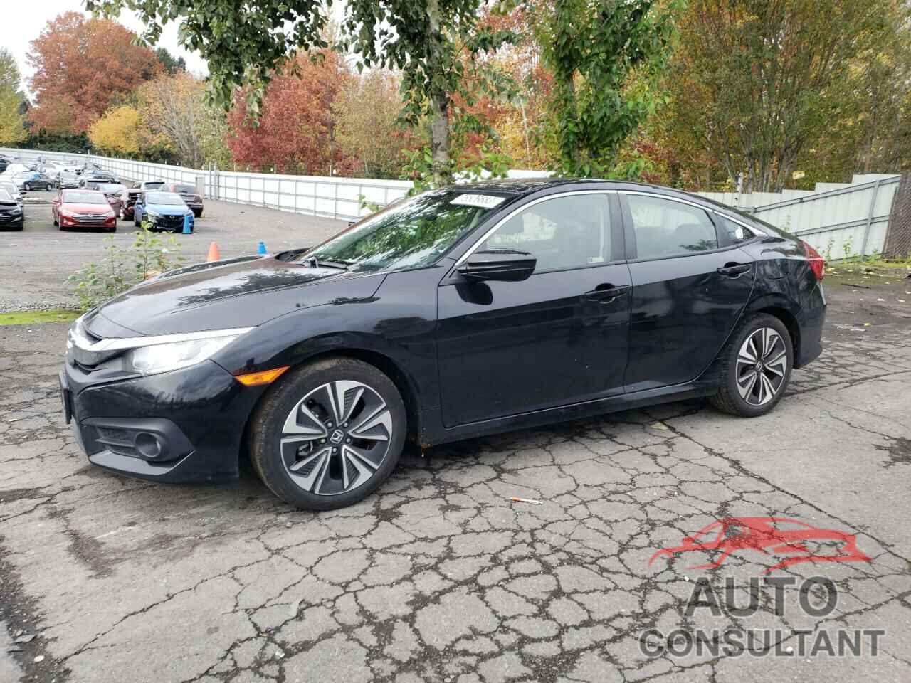 HONDA CIVIC 2018 - JHMFC1F77JX041180