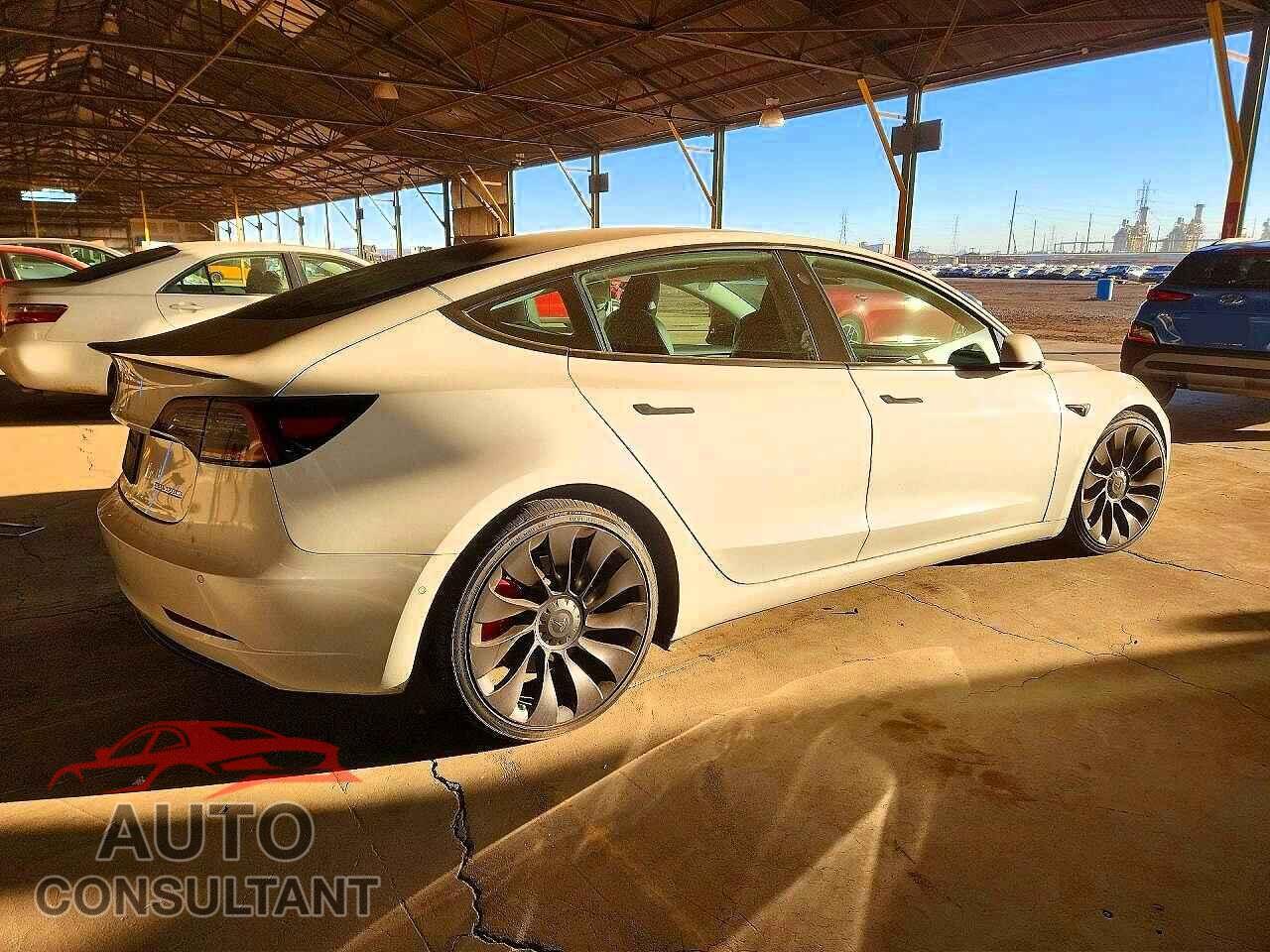 TESLA MODEL 3 2021 - 5YJ3E1EC2MF995766