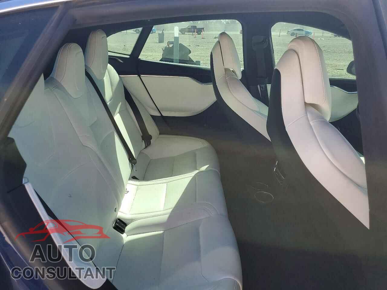 TESLA MODEL S 2017 - 5YJSA1E13HF221425
