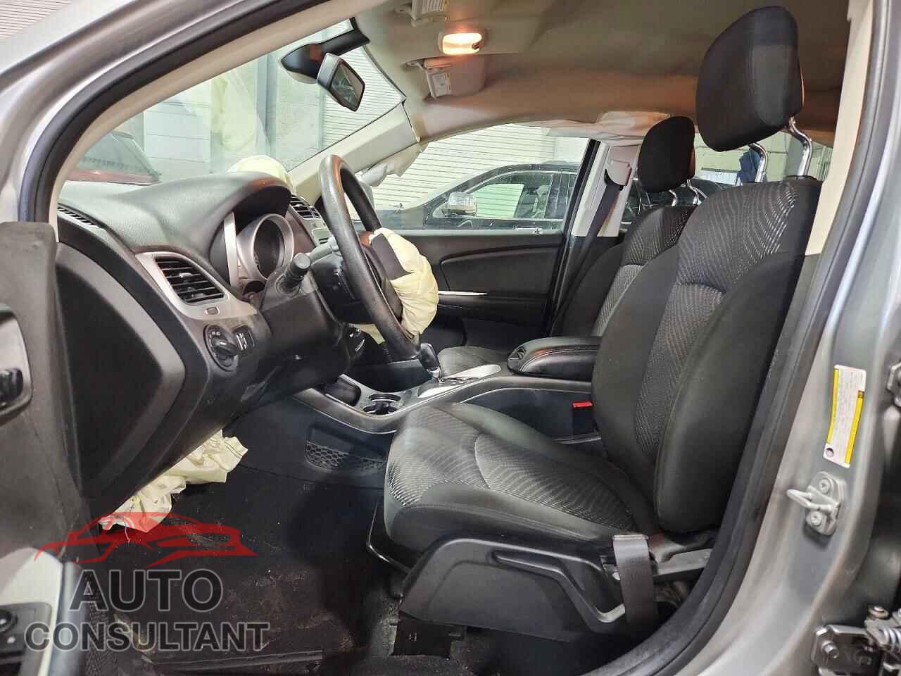 DODGE JOURNEY 2020 - 3C4PDCAB1LT275551