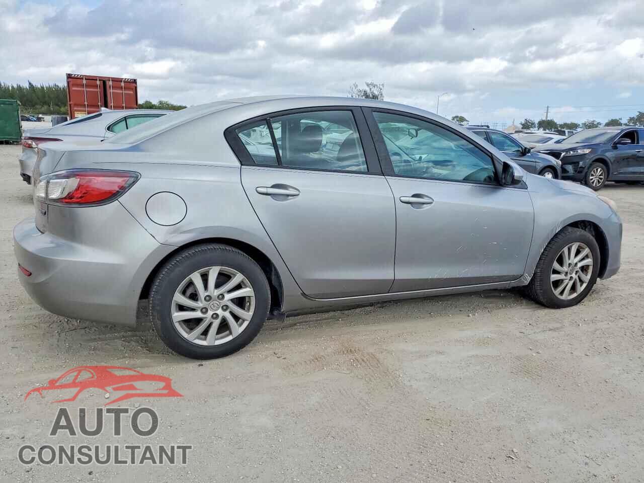 MAZDA 3 2012 - JM1BL1V70C1694151