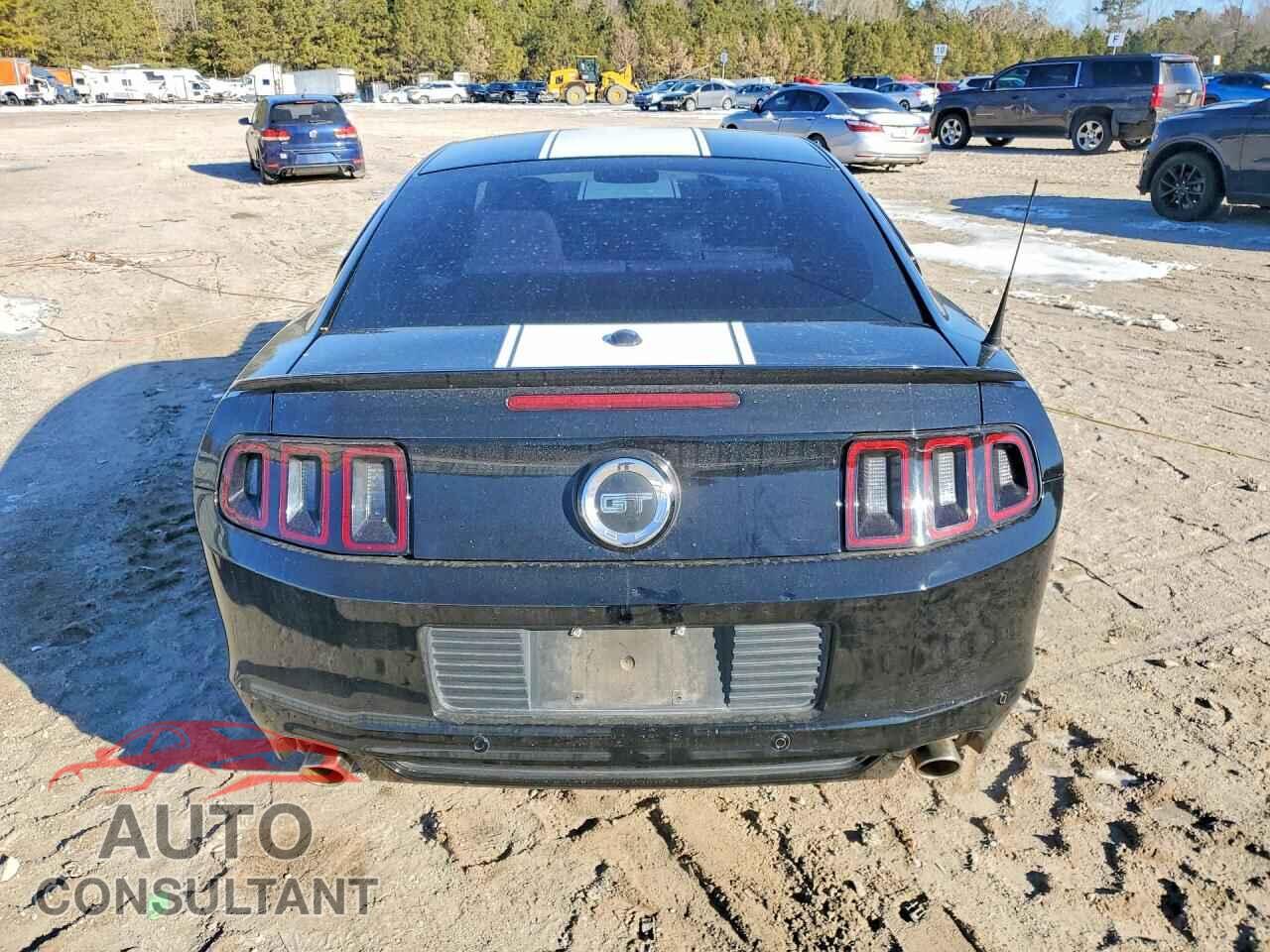 FORD MUSTANG 2013 - 1ZVBP8CF7D5244981