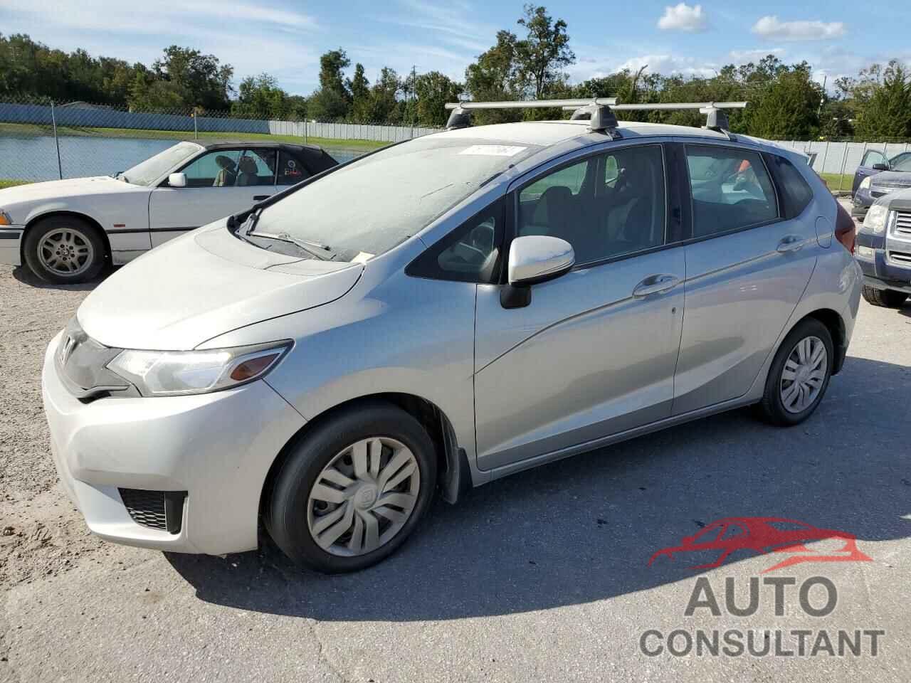 HONDA FIT 2016 - 3HGGK5G58GM704060