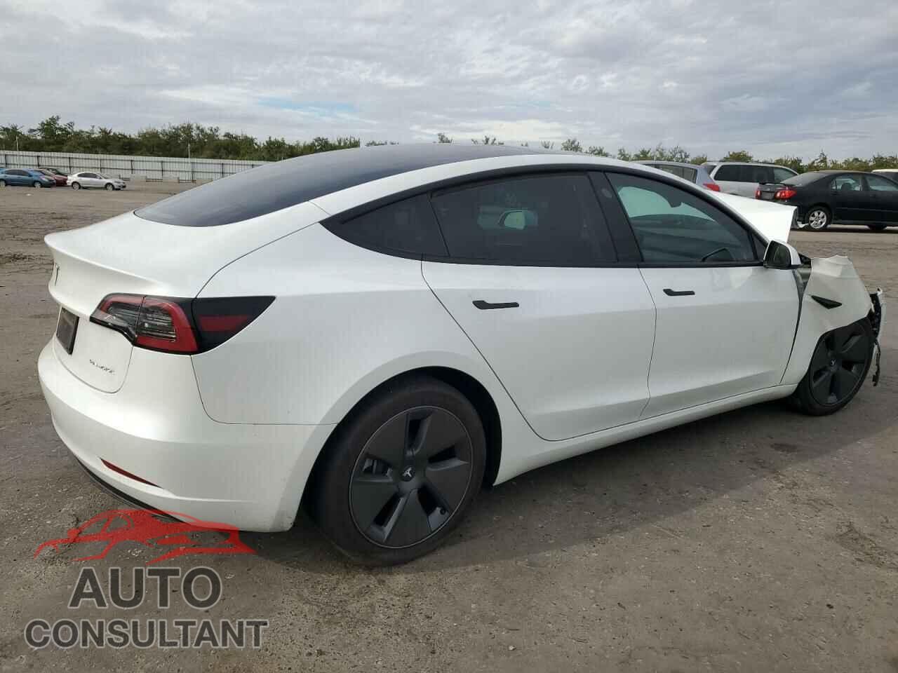 TESLA MODEL 3 2023 - 5YJ3E1EB4PF609652