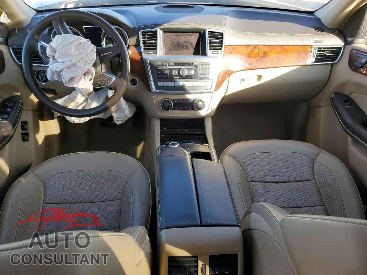 MERCEDES-BENZ GL-CLASS 2014 - 4JGDF7DE6EA280017