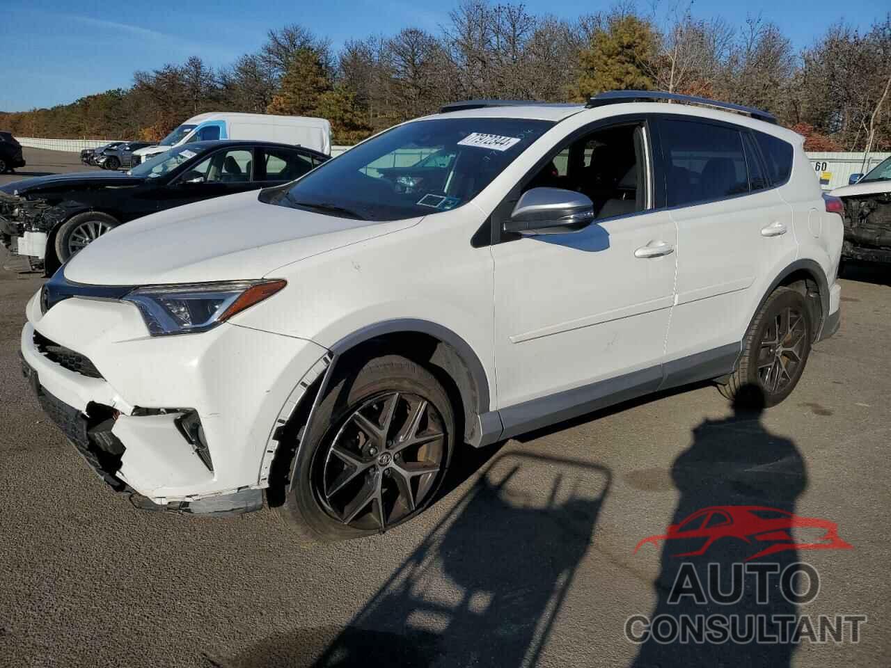 TOYOTA RAV4 2018 - 2T3JFREV3JW775904