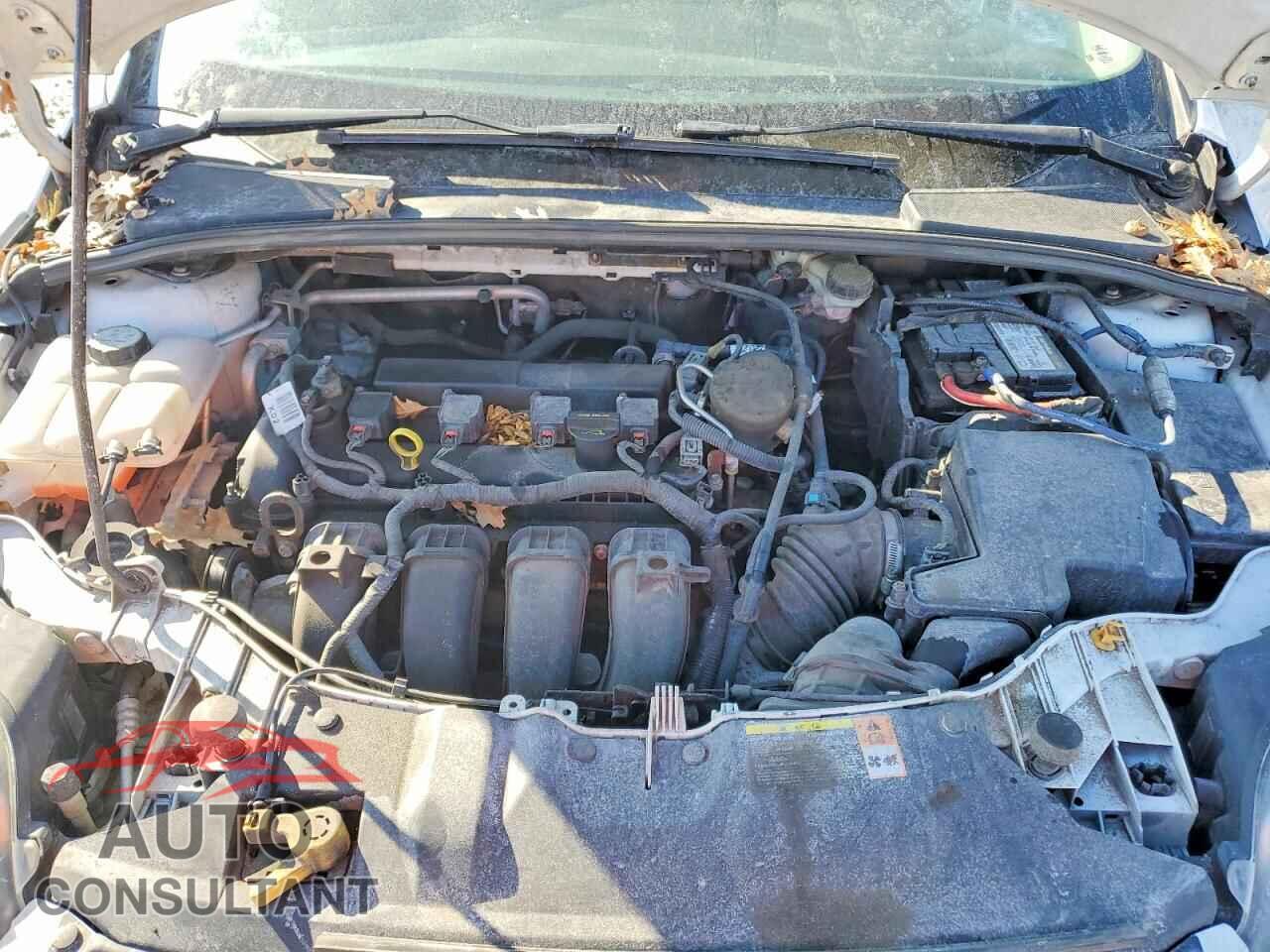 FORD FOCUS 2013 - 1FADP3F2XDL122575