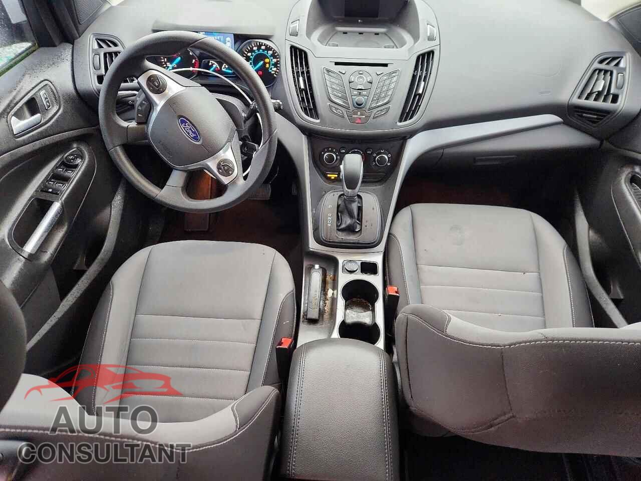 FORD ESCAPE 2015 - 1FMCU0G75FUB81582