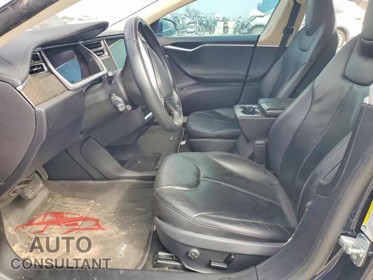 TESLA MODEL S 2013 - 5YJSA1CG8DFP04863