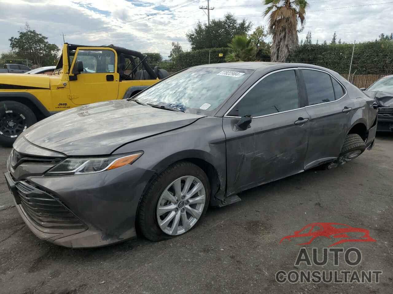 TOYOTA CAMRY 2019 - 4T1B11HK2KU239266