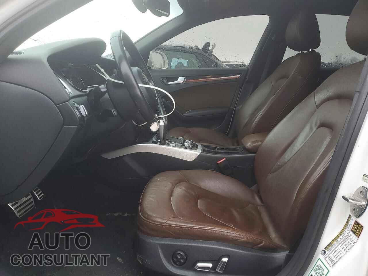 AUDI A4 2013 - WAUFFCFL1DN017018