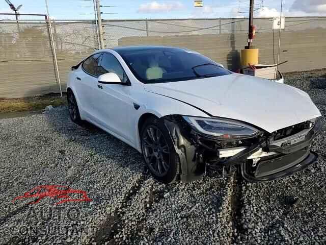 TESLA MODEL S 2021 - 5YJSA1E52MF452345
