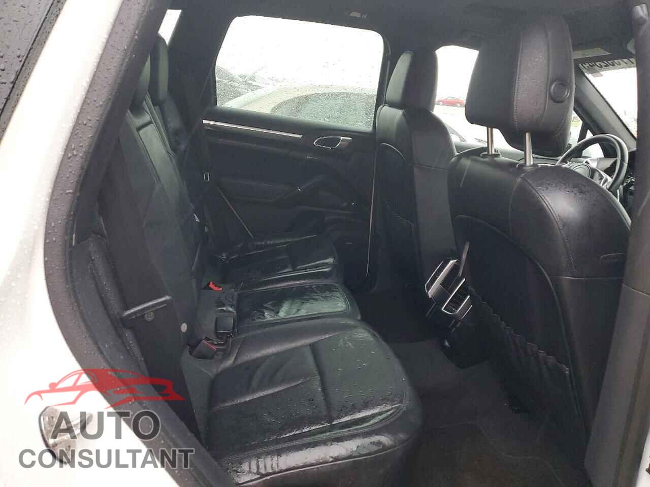 PORSCHE CAYENNE 2013 - WP1AA2A27DLA06507