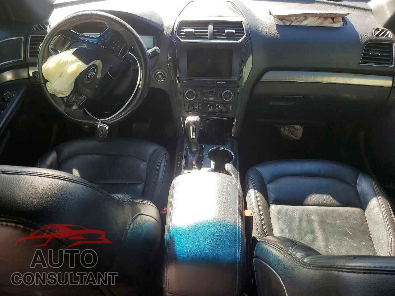 FORD EXPLORER 2018 - 1FM5K7D81JGB28972