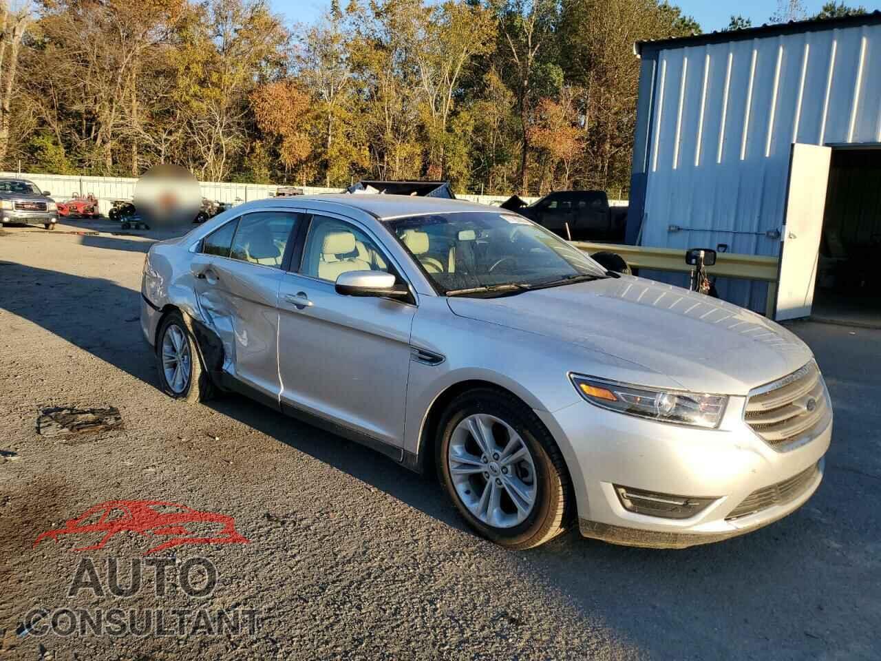 FORD TAURUS 2016 - 1FAHP2E83GG156985