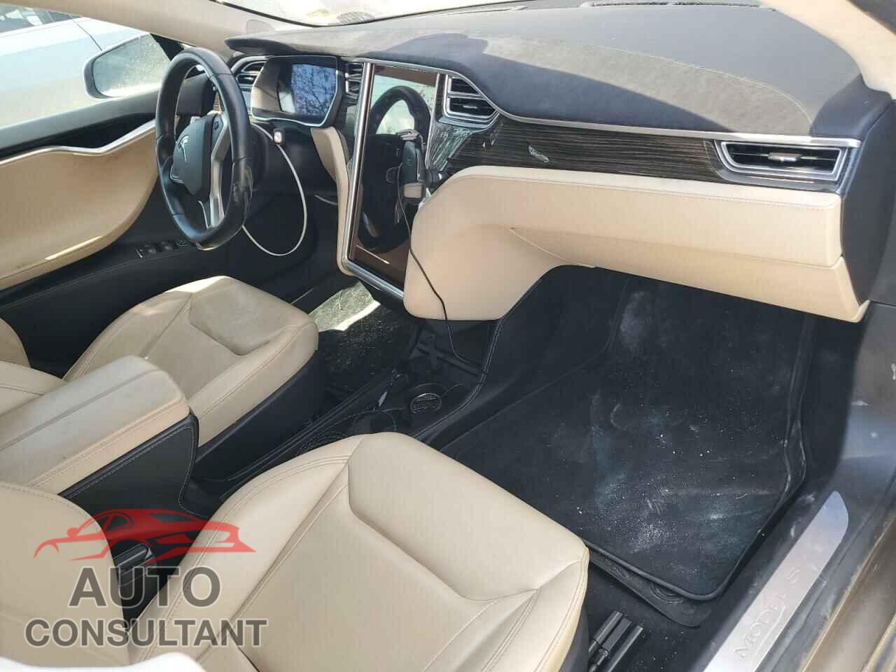 TESLA MODEL S 2016 - 5YJSA1E20GF129938