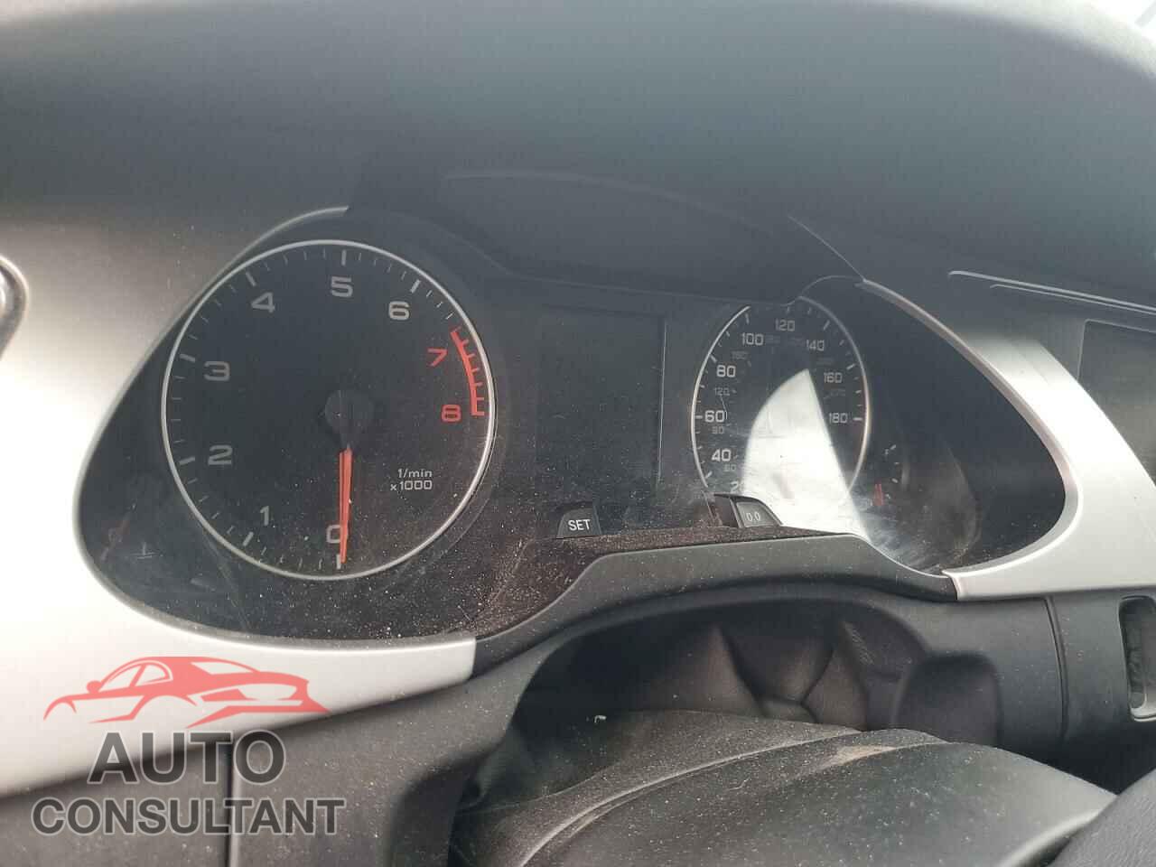 AUDI A4 2012 - WAUBFAFL5CN004841