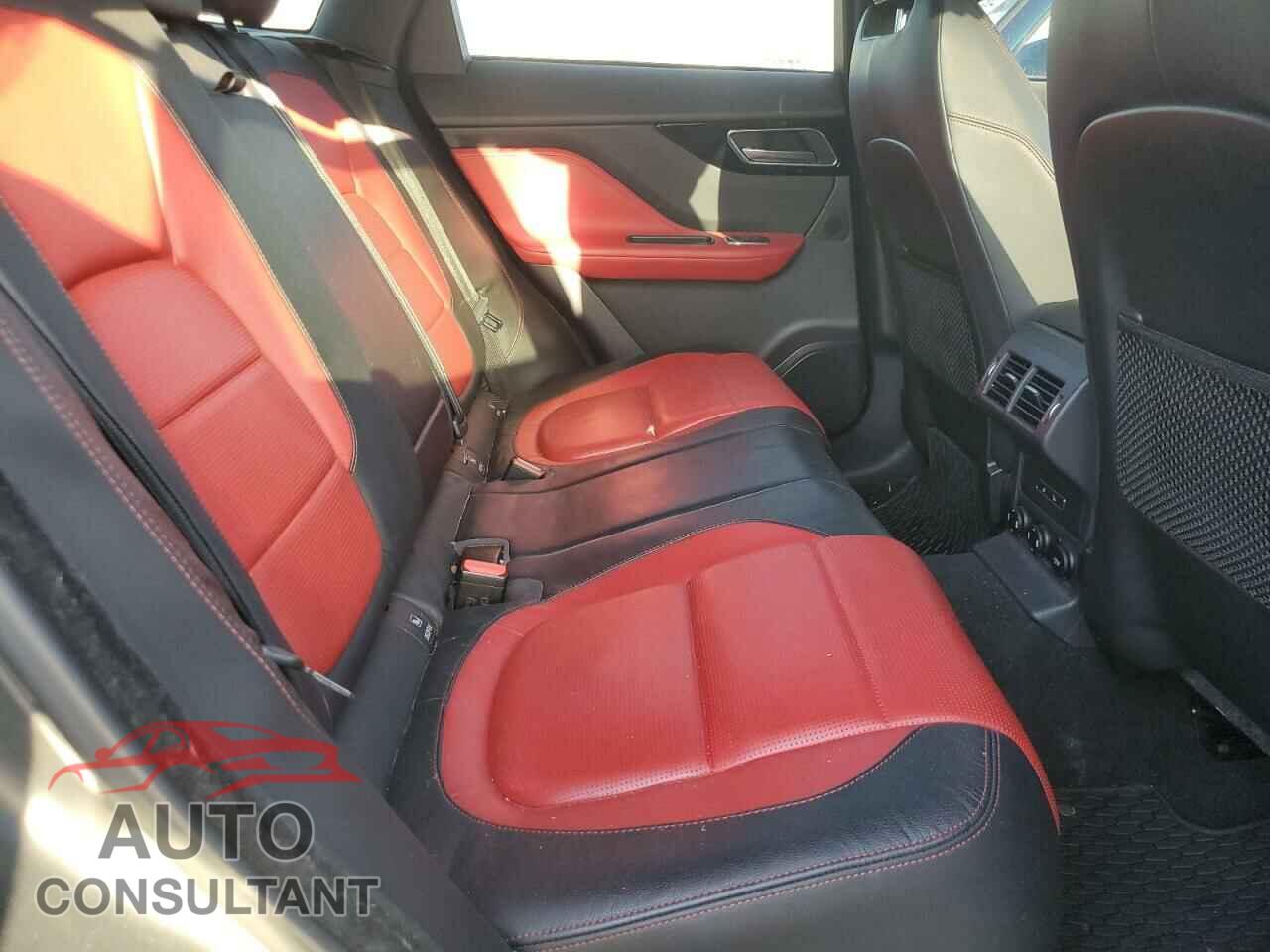 JAGUAR F-PACE 2017 - SADCL2BV0HA892012