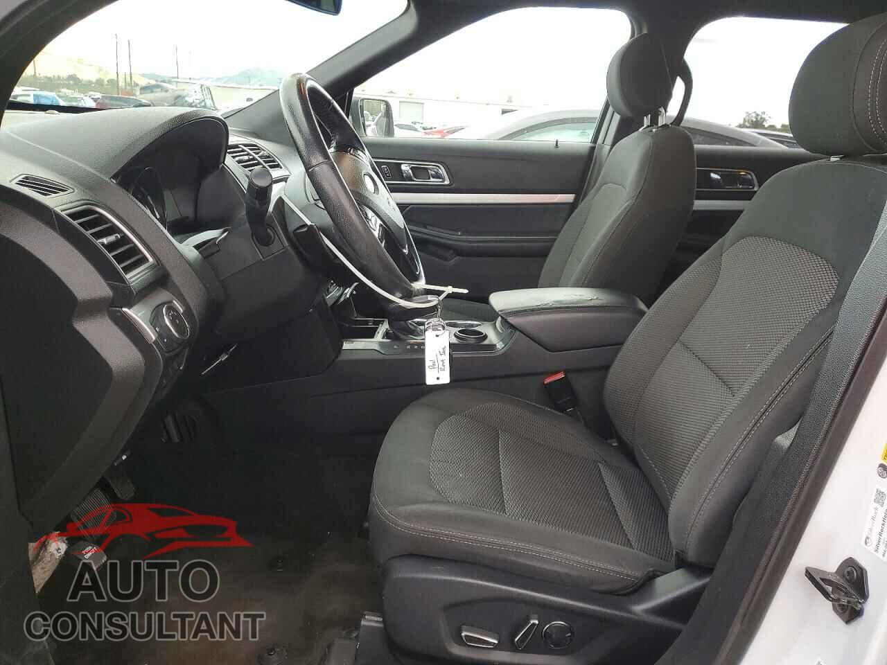 FORD EXPLORER 2017 - 1FM5K7D83HGB46223